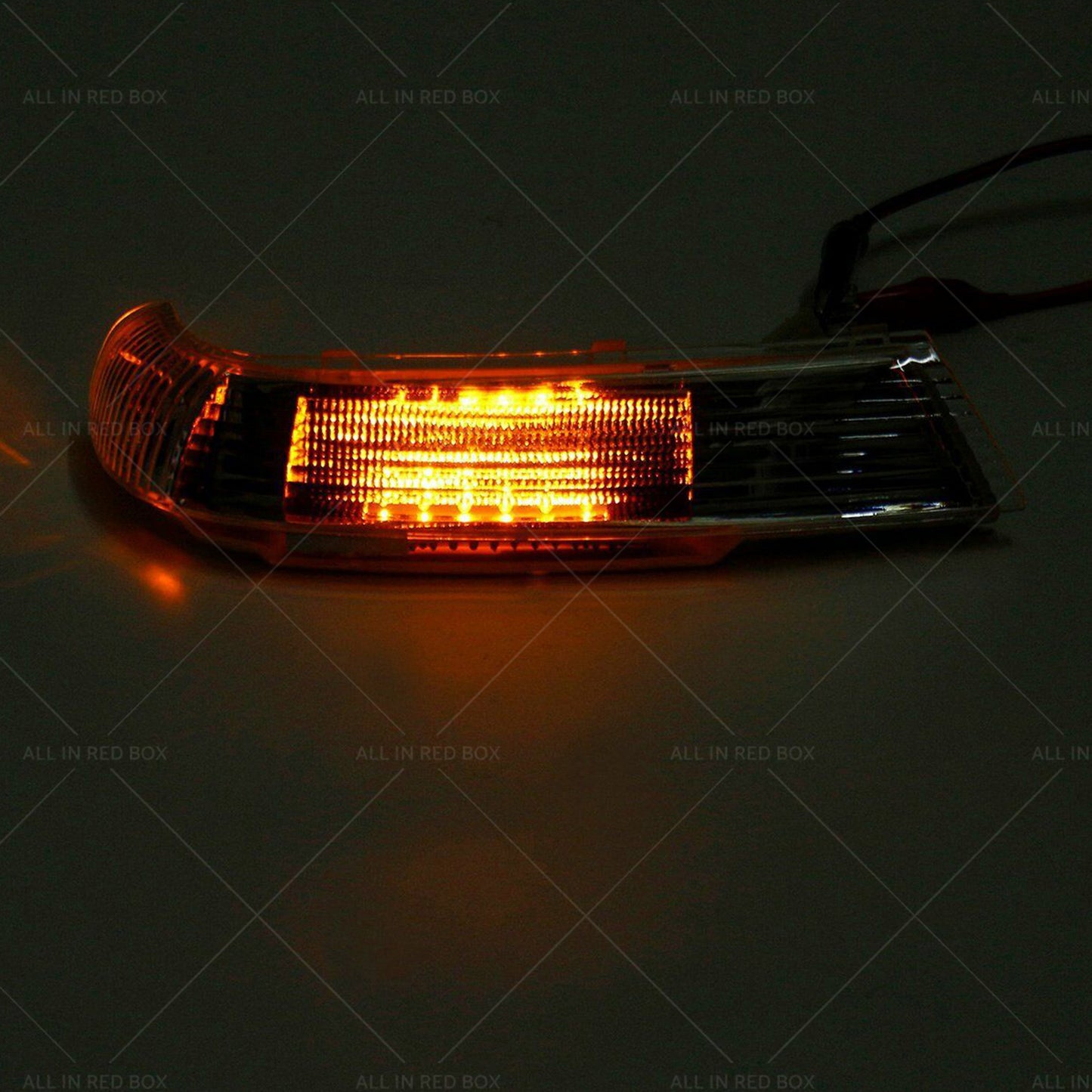 {{ Front Right Wing Door Mirror Indicator Suitable for VW Touareg 7L 09 or 03-11 or 06 }} - Buy Car Parts Online at {{ Kaka Auto Parts }}.