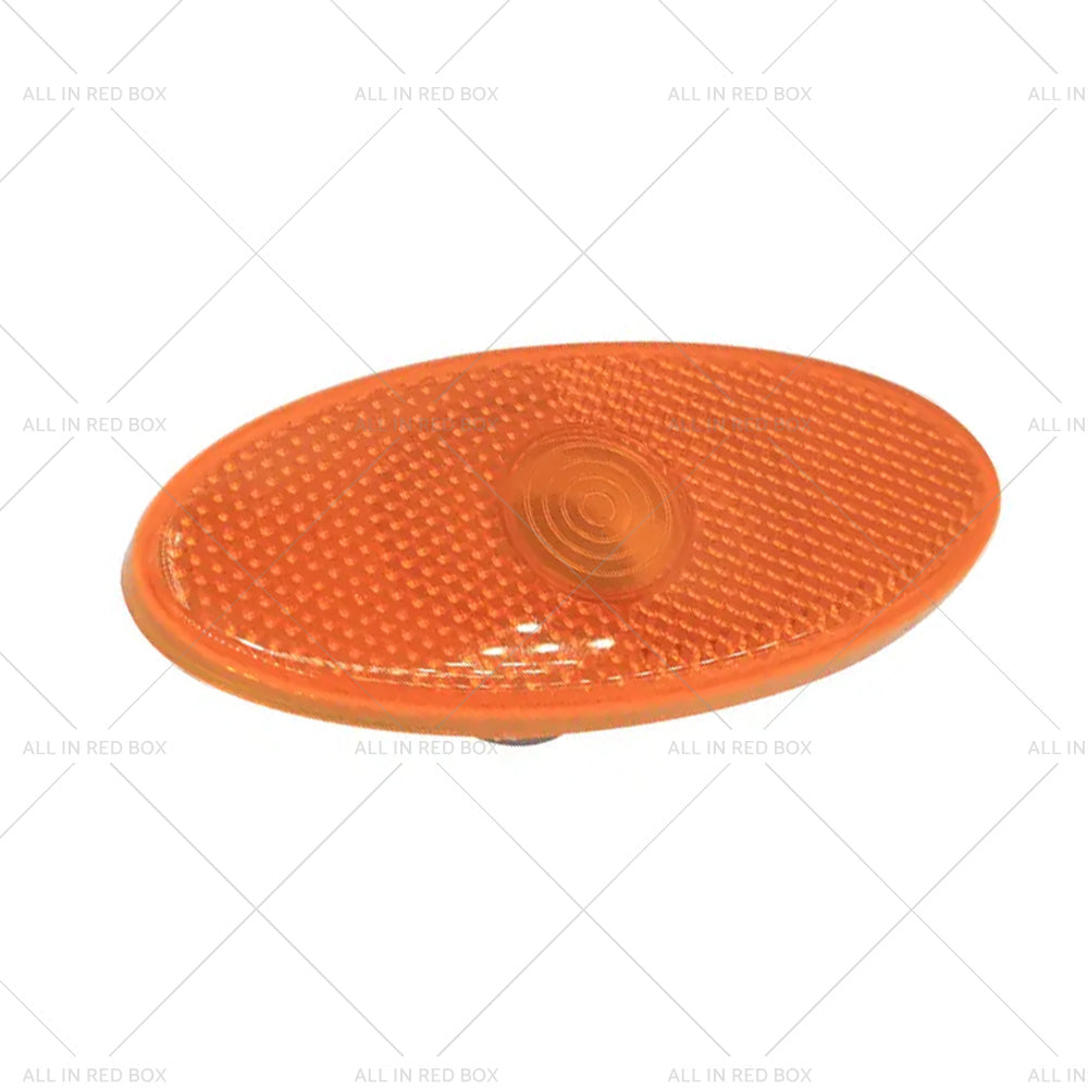 {{ NEW Side Lamp Marker Light Side Moulding Trim Lamp Suitable for Renault Master }} - Buy Car Parts Online at {{ Kaka Auto Parts }}.