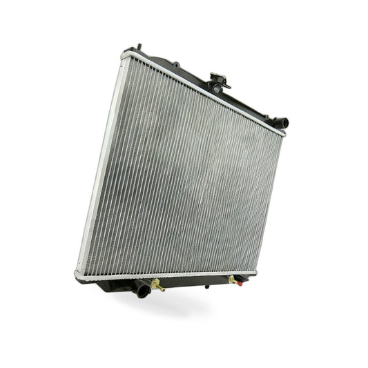 Radiator Suitable for Nissan Terrano R20 2.4L Petrol 2.7L 3.0L Diesel 1993-1999