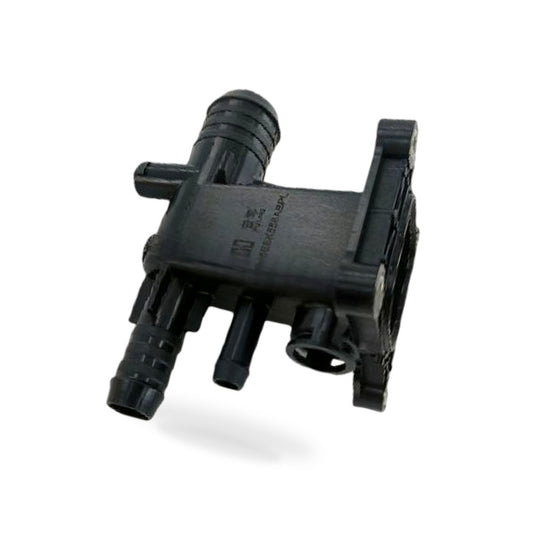 Upper Radiator Hose Connector Suitable for Ford Escape Kuga Mondeo 2013-2019