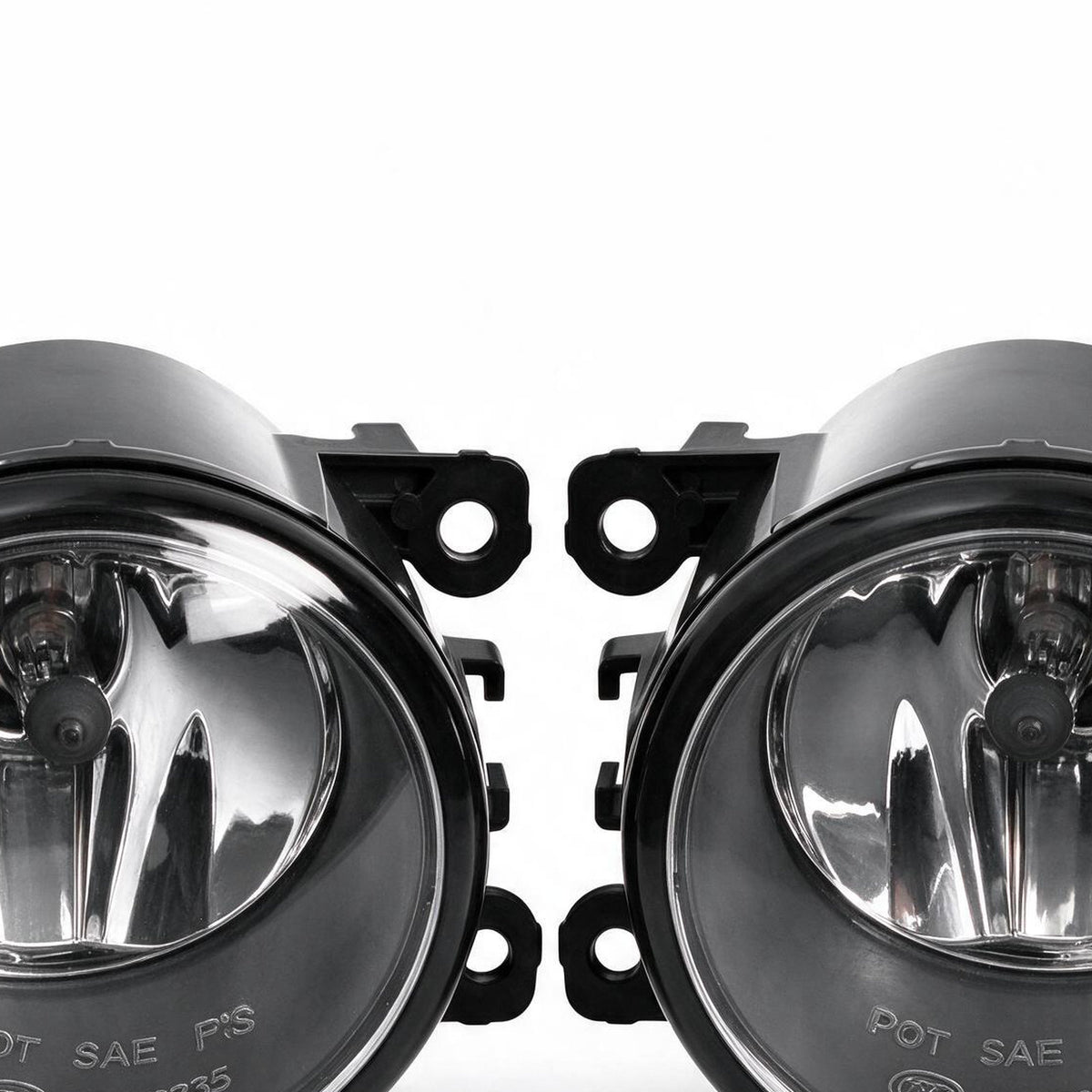 Fog Lamp Set with H11 Globe Suitable for Isuzu D-Max RG 2020-2024 IRL1500NCHSET - XQ1