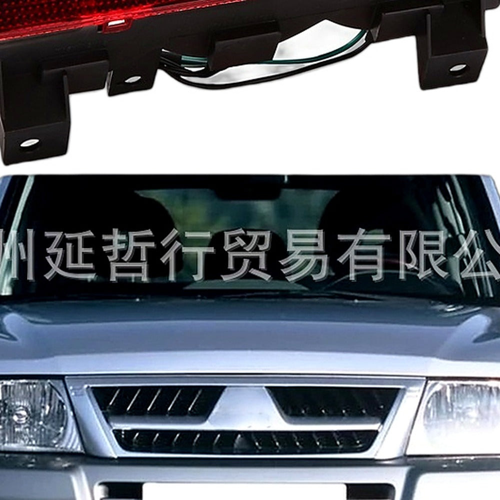 High Mount Stop Lamp Third Brake Light Suitable for Mitsubishi Pajero V73 V77 - XQ1