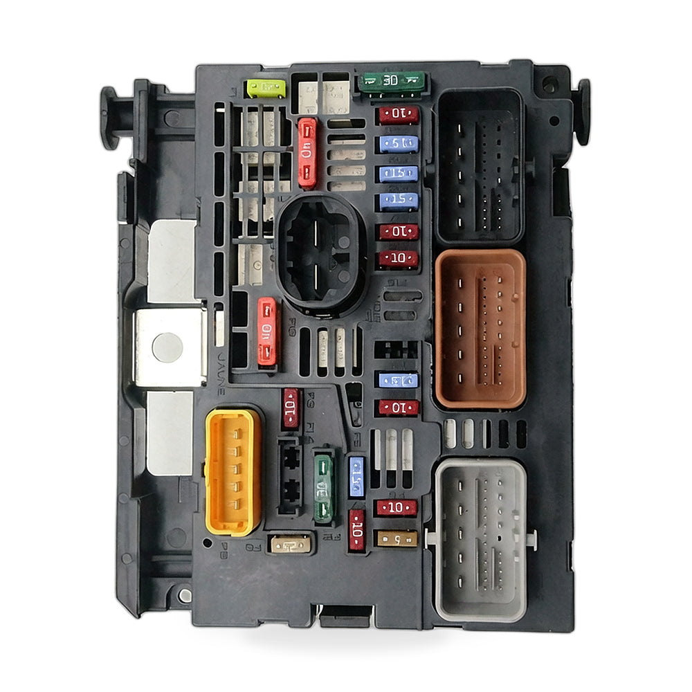 Fuse Box Suitable for Peugeot 307 408 Citroen C3 C4 9657608580 - ZT2