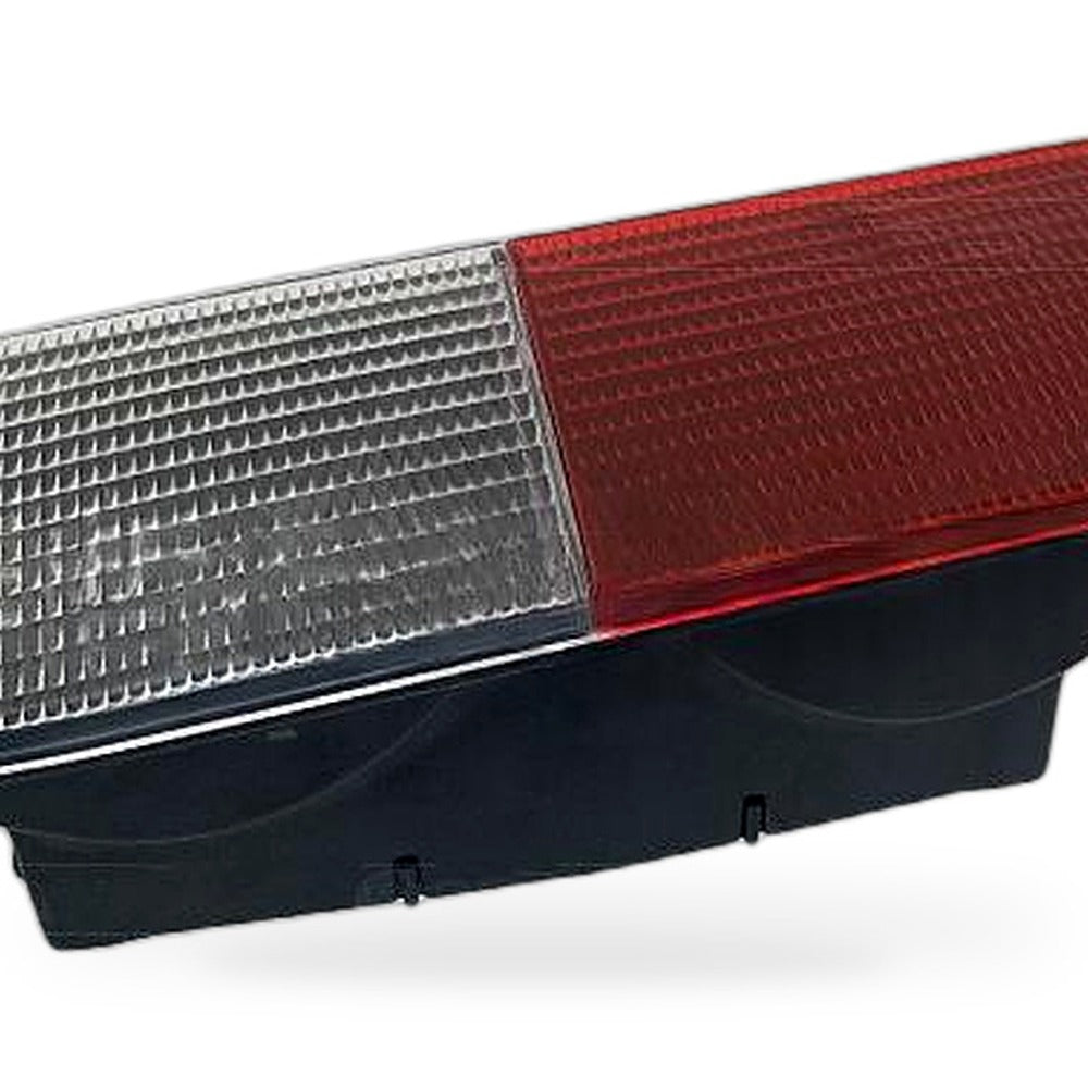 Rear Bumper Tail Light Brake Light Suitable for Land Rover Freelander 1 - XQ1