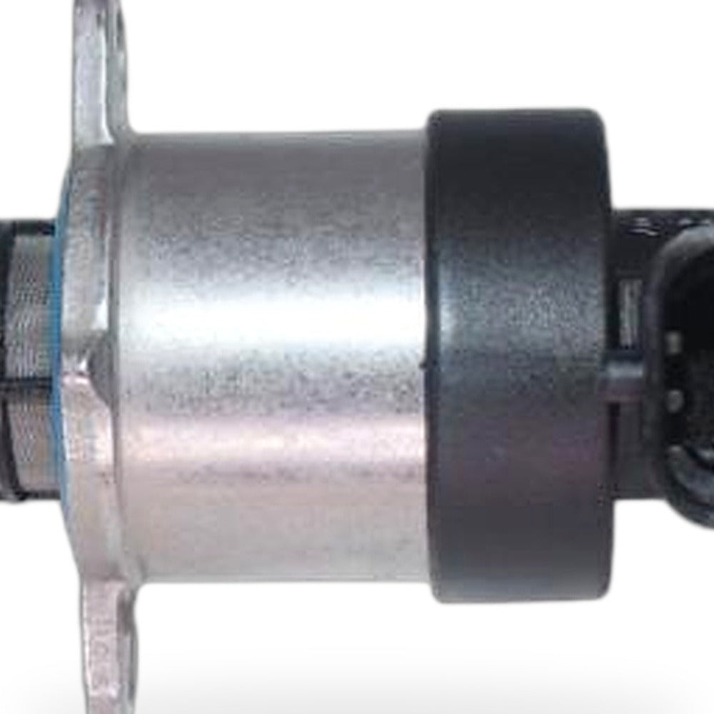 Fuel Pressure Regulator Valve Suitable for GMC Savana Express 2500 3500 10-16 - XQ1