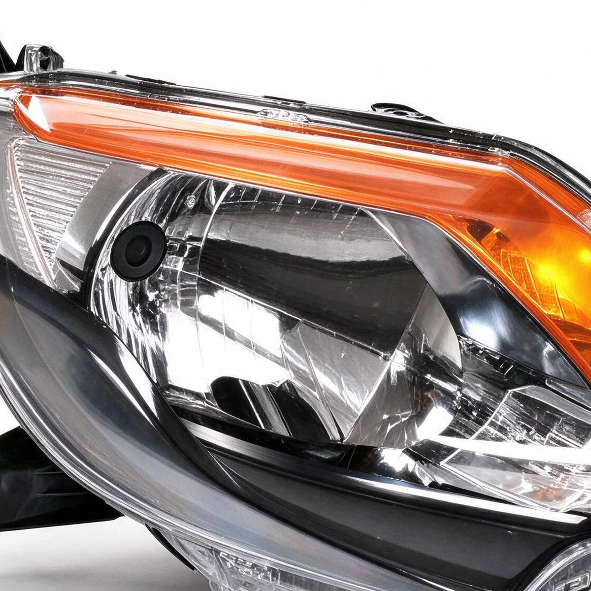 Head Light Halogen Black Bezel Left Suitable for Mitsubishi Triton L200 MQ 2.4L - XQ1
