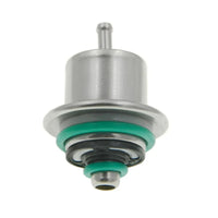 Fuel Injection Pressure Regulator Suitable for 219765 Silverado 1500 5. 3L 02-05